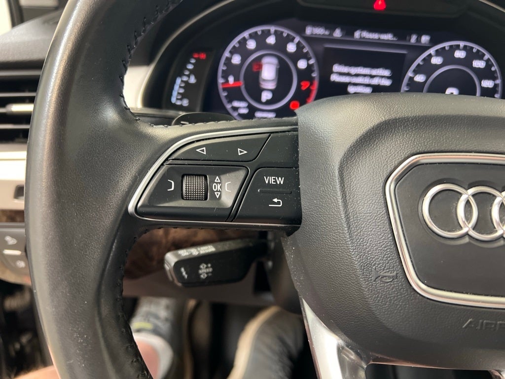 2019 Audi Q7 45 SE Premium Plus quattro